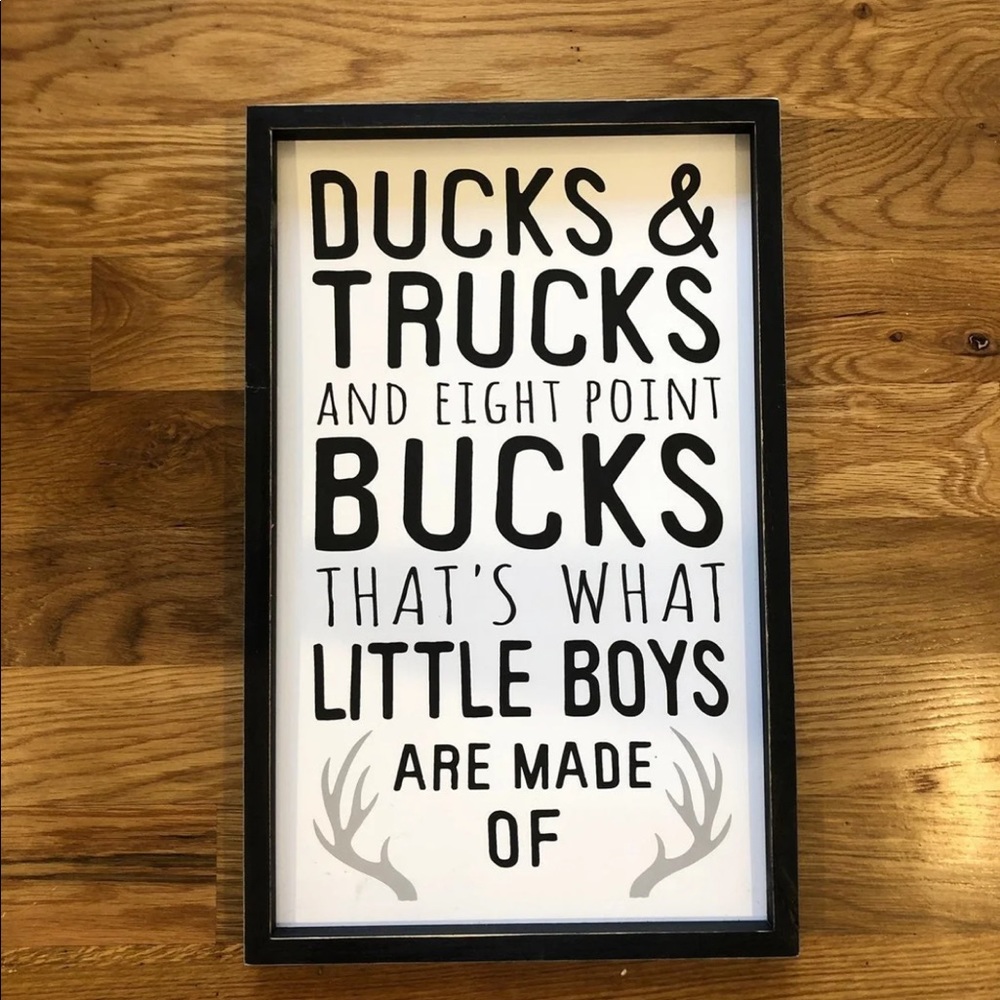 Nursery sign decor